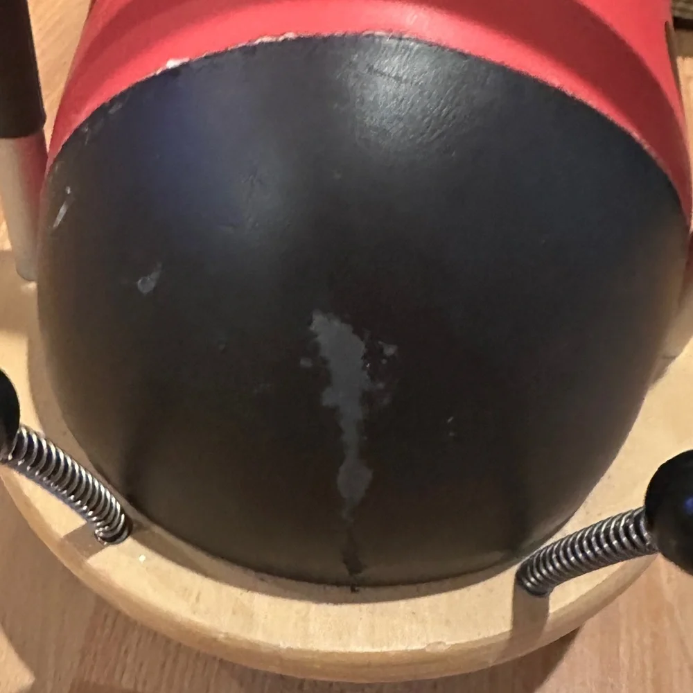 Ladybug Ride-On Toy - Picture 3 of 6